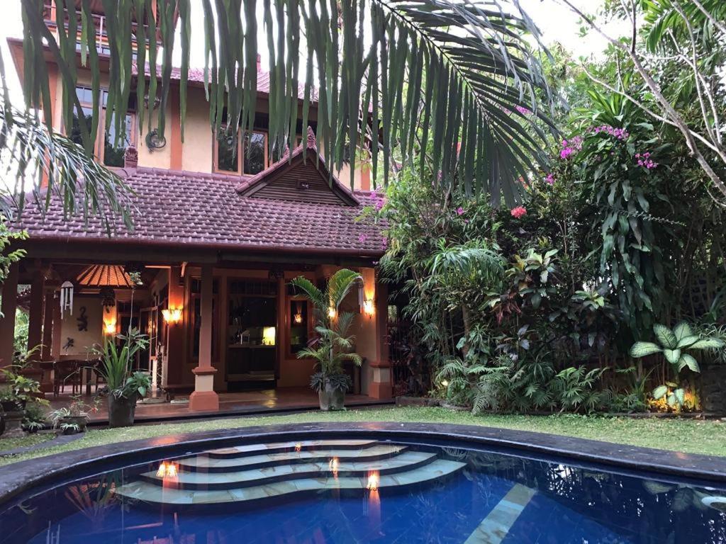 Pondok Manis Homestay Singaraja  Luaran gambar